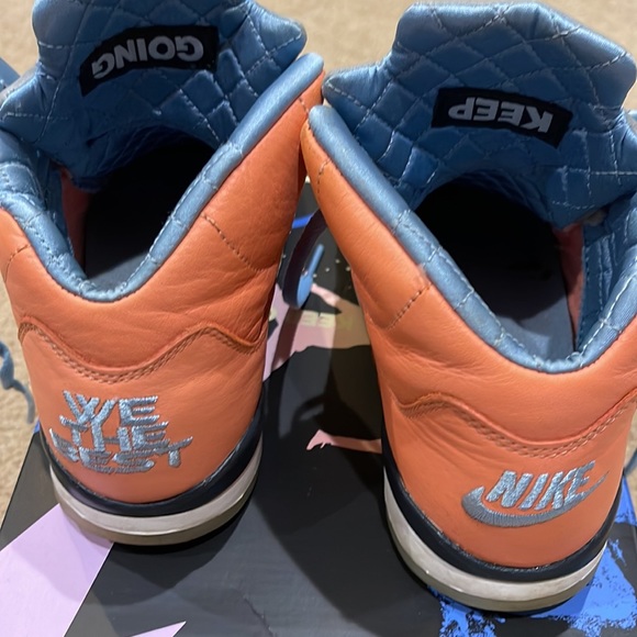 DJ Khaled Jordan 5 Retros size 2.5Y - Picture 3 of 6